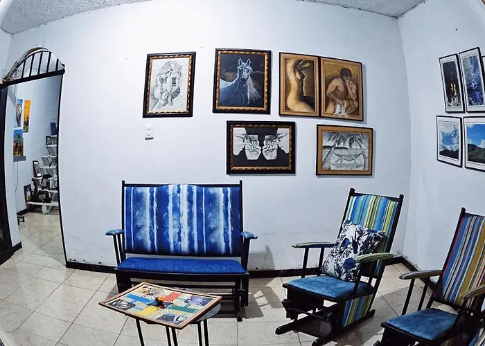 Mom\'S House Colombia