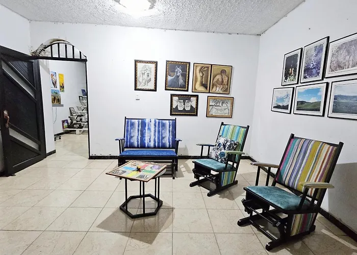 Mom\'S House Colombia
