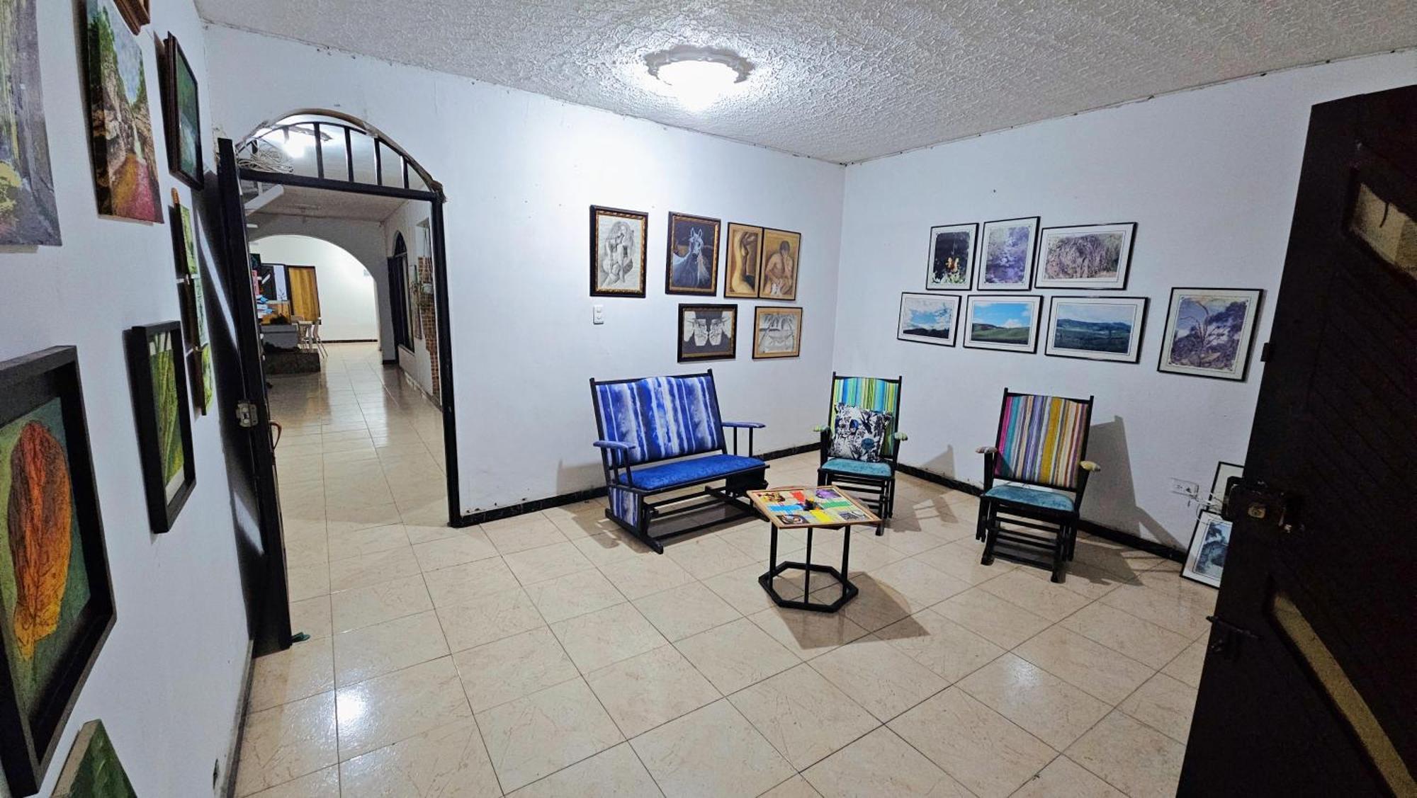 Mom's House Colombia Quarto em Acomodações Particulares Cali