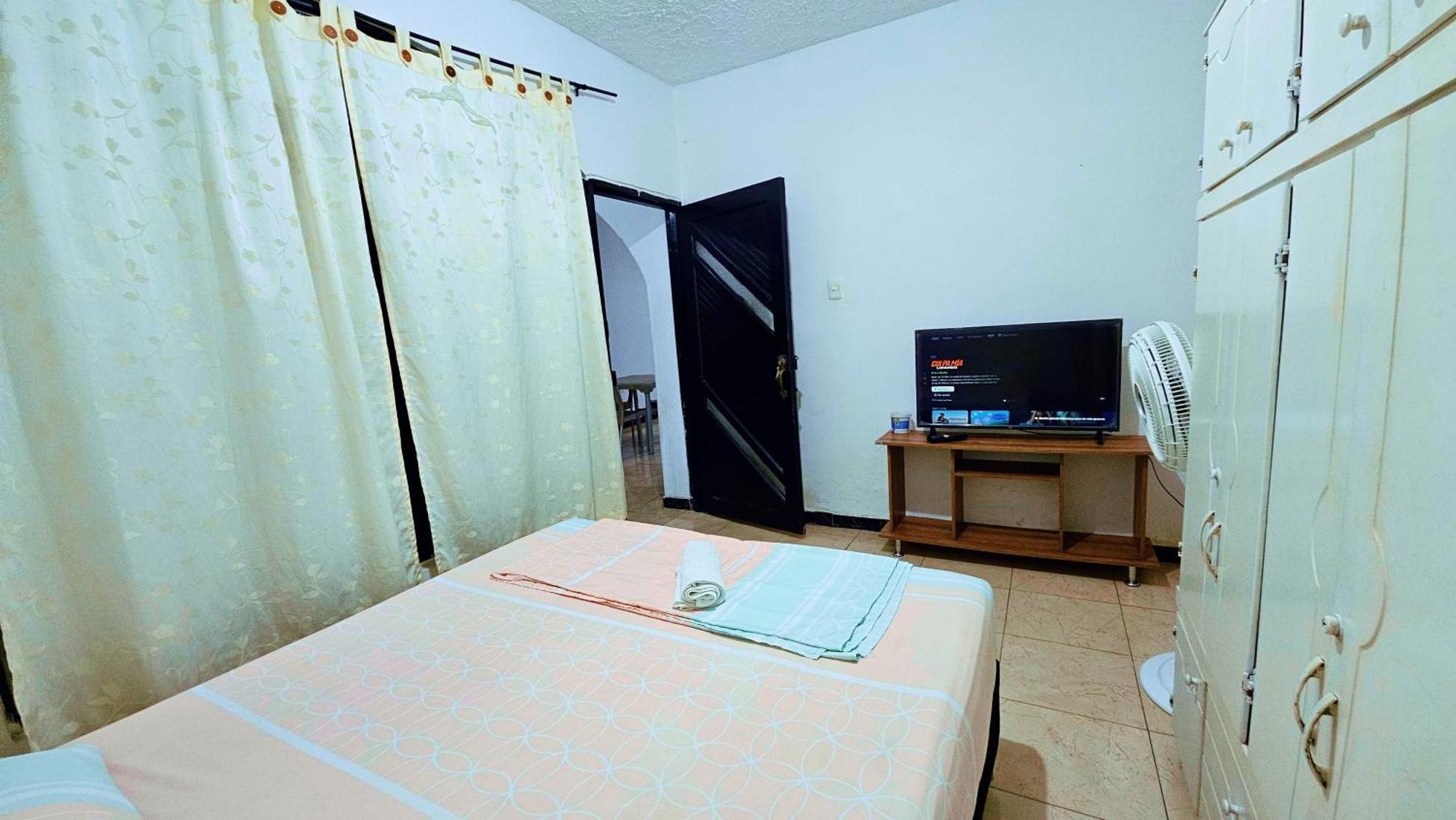 Mom's House Colombia * Cali